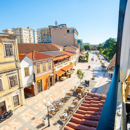Terrace Hostel & Lounge Bar Shkodër Dış mekan fotoğraf