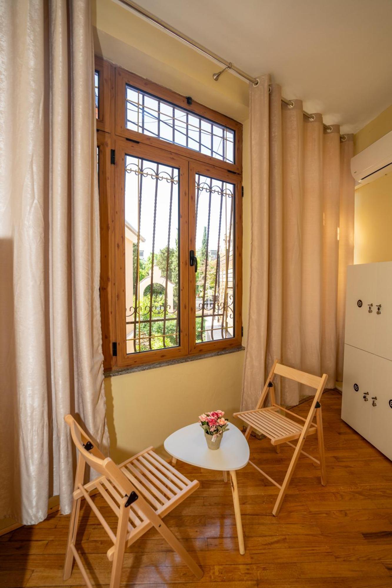 Terrace Hostel & Lounge Bar Shkodër Dış mekan fotoğraf